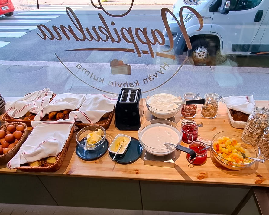 aamiainen lahti nappikulma2